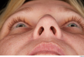 Donna nose 0003.jpg